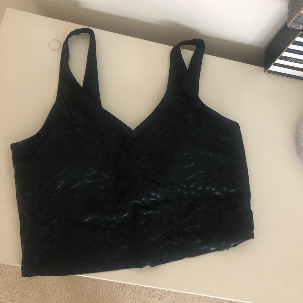 Sports bra